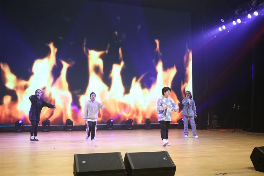 寻音之旅丨中学生搞音乐节，能有什么看头？ 