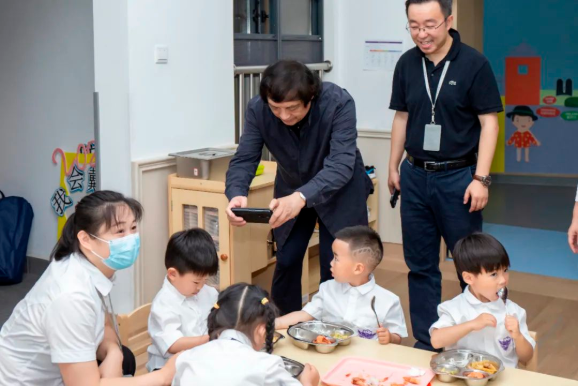 宁钢：学校就该这么办