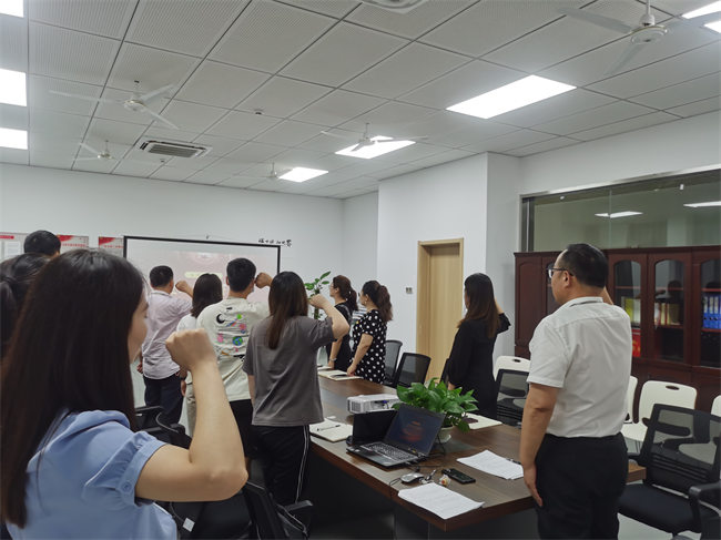 庆祝中国共产党成立101周年 ——中共南昌启华双语学校七月主题党日活动