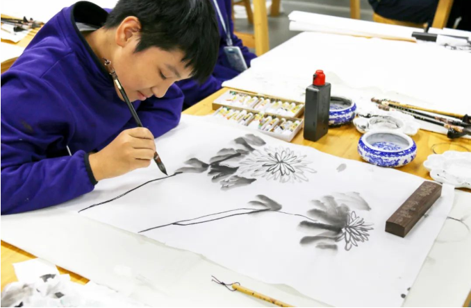 背过的古诗都还给老师了？启华学子告诉你，这才是古诗的正确打开方式！