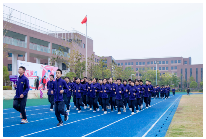 中学部运动会｜乘风破浪，让滚烫的青春在启华激荡