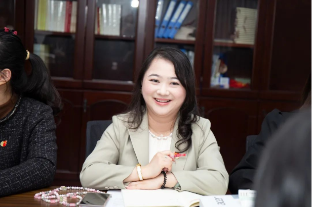 心怀梦想 踔厉前行——南昌启华双语学校十一月主题党日活动