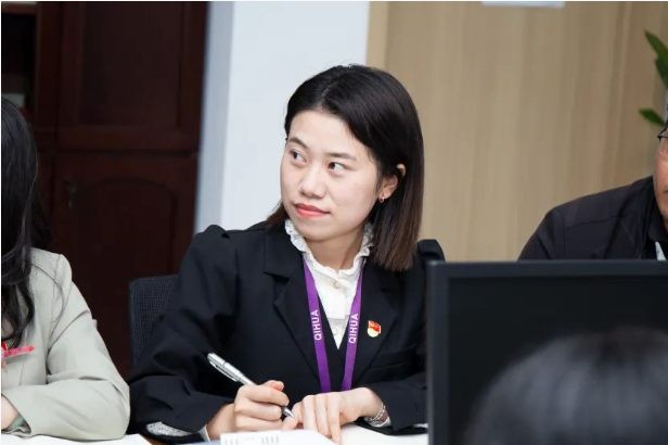 心怀梦想 踔厉前行——南昌启华双语学校十一月主题党日活动