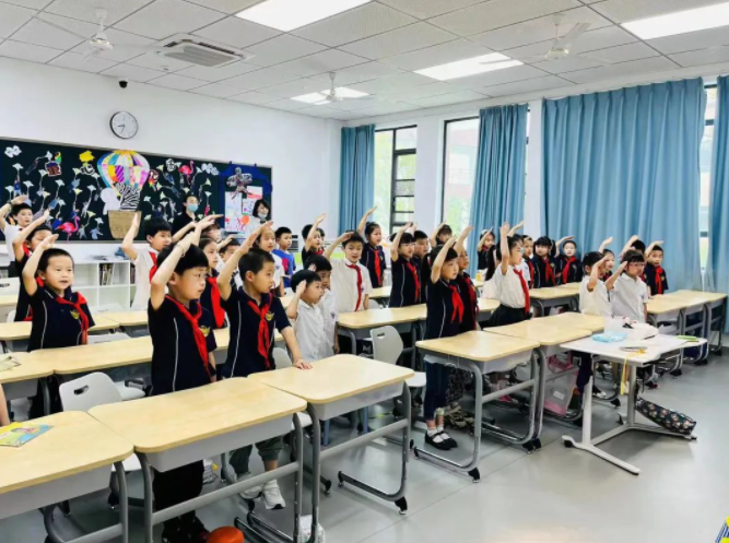 “蹭了一学期课”的幼儿园小朋友们，他们做了什么？
