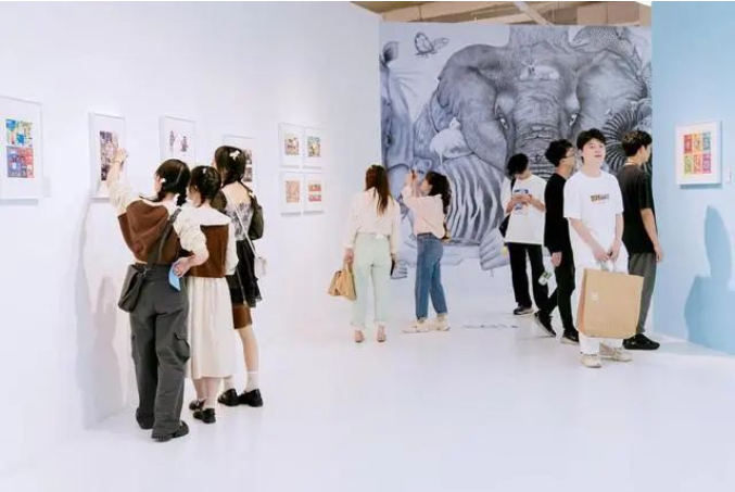 启华假期 | 走！一起去看展
