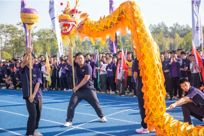 相当炸裂！ 启华的运动会开幕式到底有多少惊喜
