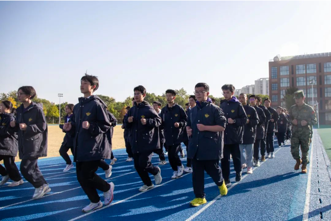 用汗水滋养梦想丨启华高中部军训圆满落幕