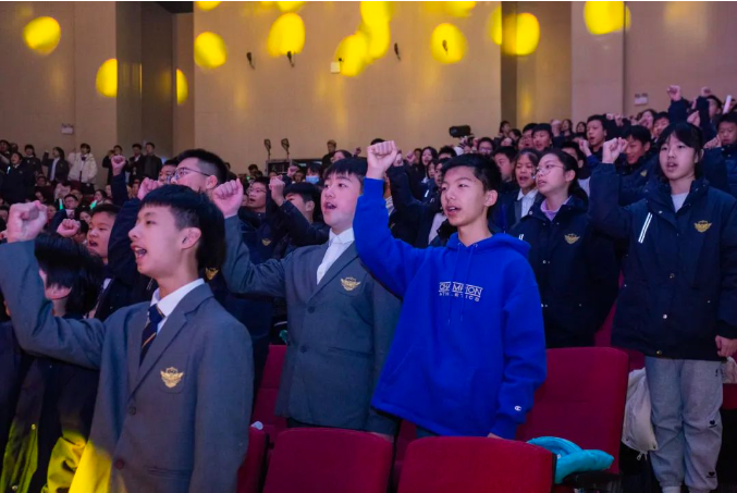 启志培德耀中华丨南昌启华双语学校初中部元旦迎新晚会