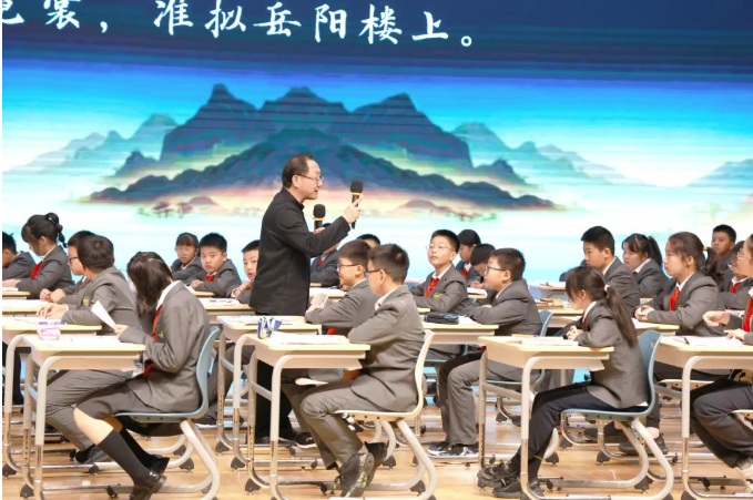 全国25位顶级名师、500名教育工作者在启华干了件大事...