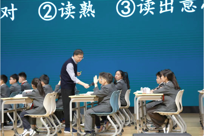 全国25位顶级名师、500名教育工作者在启华干了件大事...