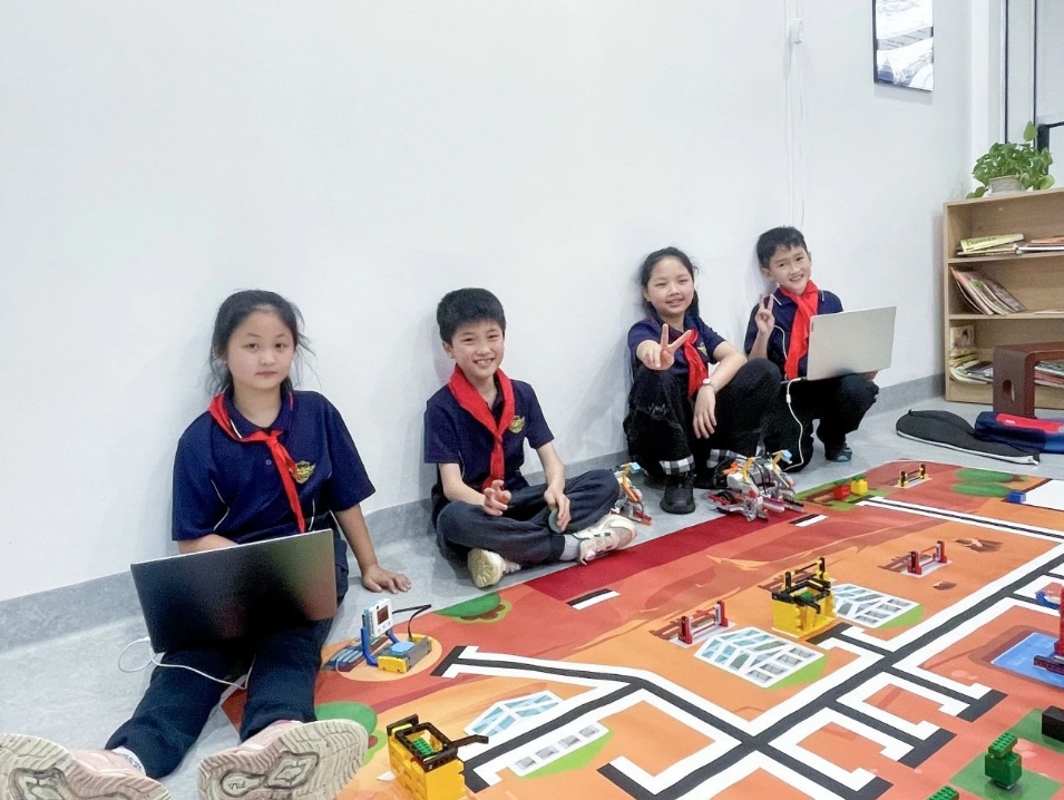 启华的小学生都这么“不务正业”吗？
